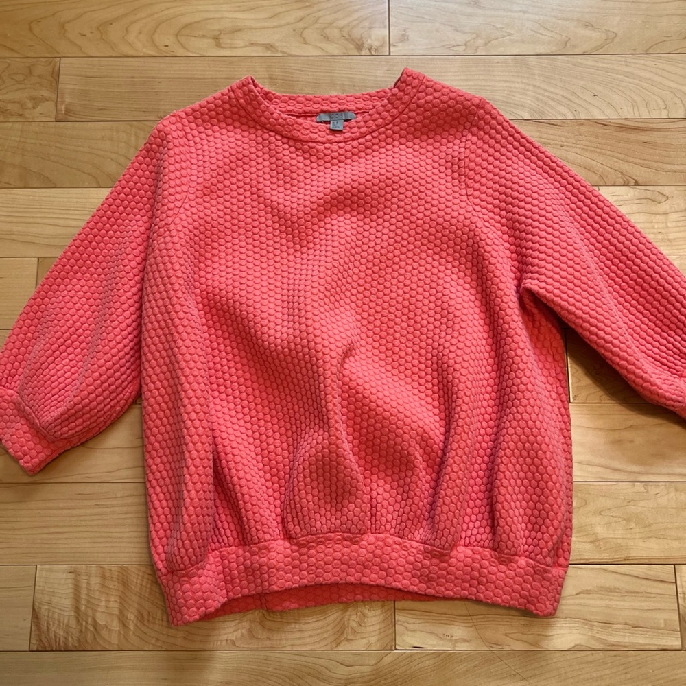COS three quarter TOP